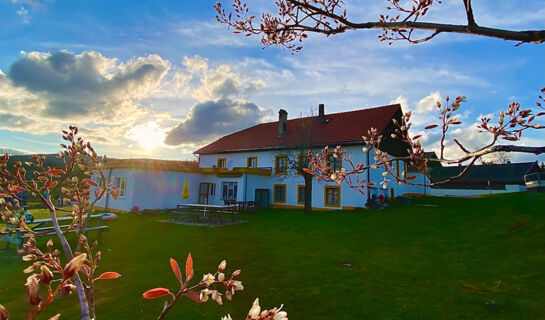 HÔTEL RESTAURANT LES CERNETS VAL-DE-TRAVERS Les Verrières