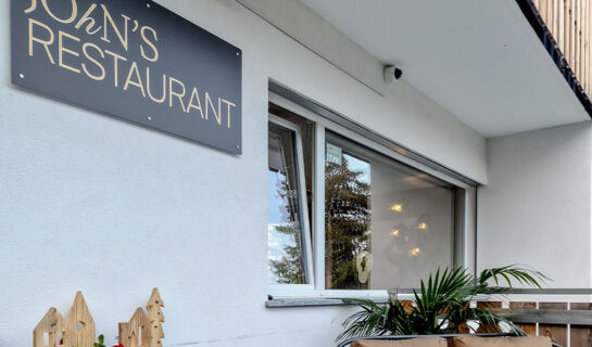 JOHN'S LODGE Les Collons