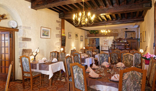 HÔTEL DES TROIS MAURES Couches