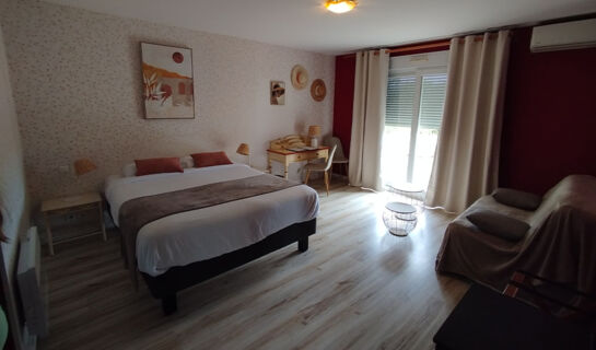 LA BERGERIE Saint-Pierre-Lafeuille