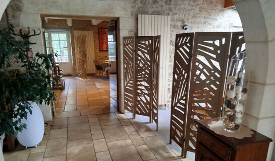 LA BERGERIE Saint-Pierre-Lafeuille