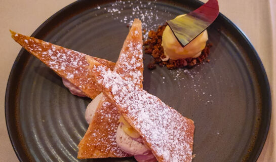 LOGIS HÔTEL LES PEUPLIERS Baratier