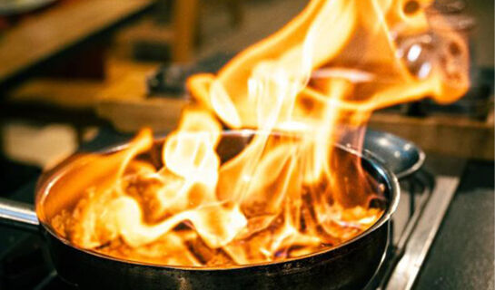 HÔTEL CRÊT DE L'ANNEAU Travers