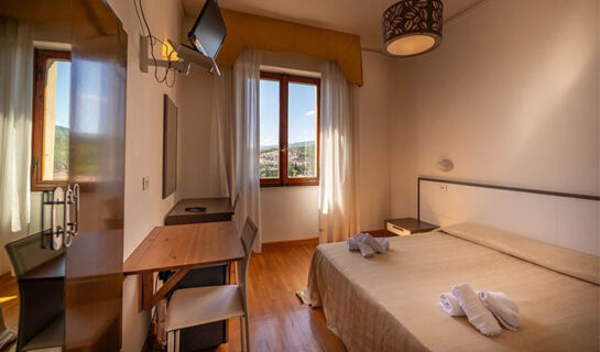 HOTEL CRISTALLO Chianciano Terme (SI)