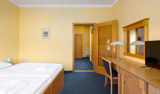 WELLNESS HOTEL JEAN DE CARRO Karlsbad