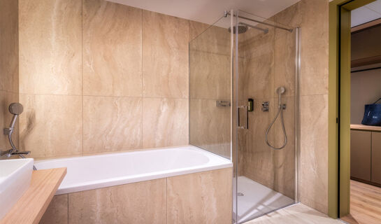 NATURE HOTEL SNOVIK Laze v Tuhinju