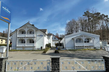 MEERBLAU · HOTEL · RÜGEN Sellin