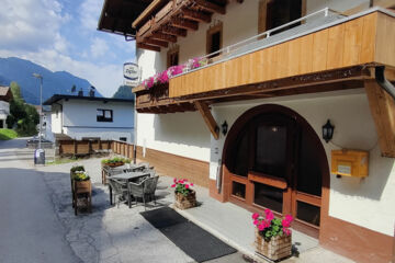 HOTEL BUCKELHOF (B&B) See