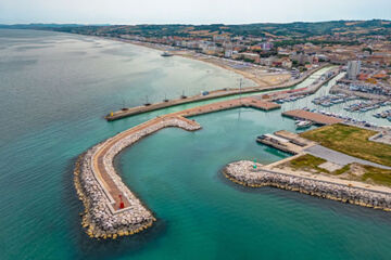 HOTEL VILLA PINA (B&B) Senigallia (AN)