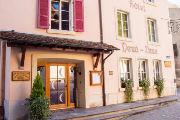 HÔTEL RESTAURANT LA DEMI-LUNE Saint-Ursanne