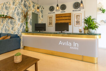 HOTEL AVILA IN Torre Pedrera (RN)