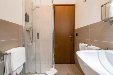 HOTEL PORTA DEL SOLE Soiano del Lago (BS)