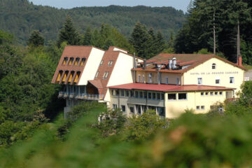 HOSTEL DE LA GRANDE CASCADE Le Tholy